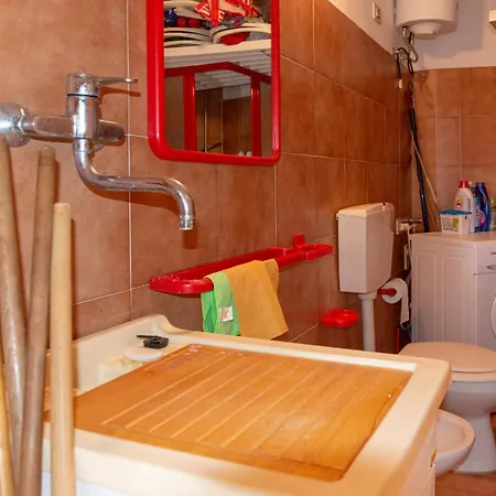 アパート Asfodeli モンテ・ナイ